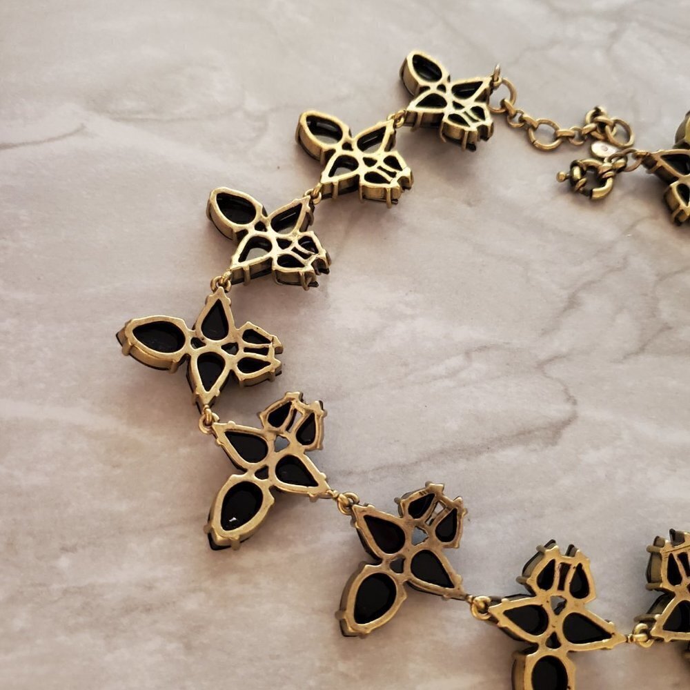 ✨ J.Crew Gold Rhinestone Crystal Cluster Statement Necklace ✨ - Picture 14 of 16